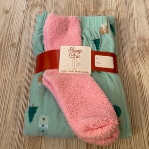 Sleep Chic fleece sleepwear set, Christmas pajama bottoms and fluffy sock set